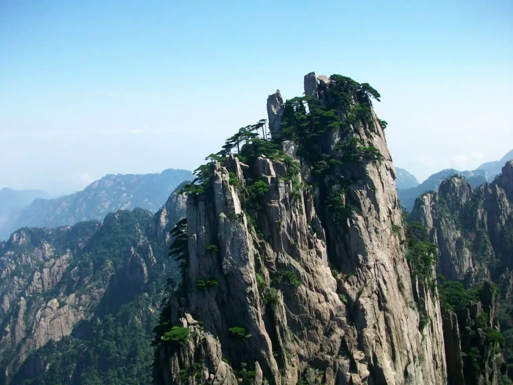 Huangshan..China's Magic Mountains - Full Time Baby