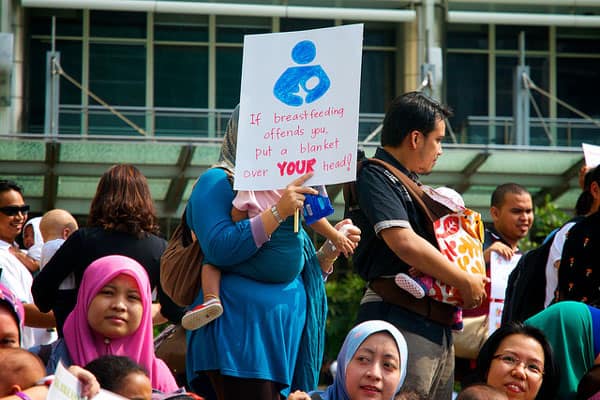 breastfeeding in public