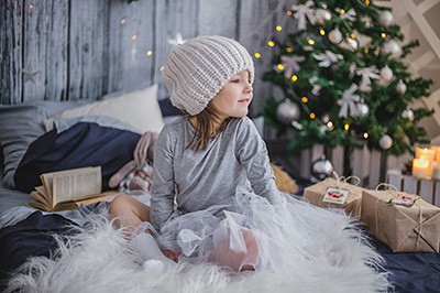 girl with christmas tree